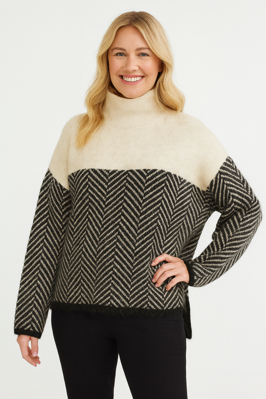LIA | Lightweight Fine-Knit Sweater