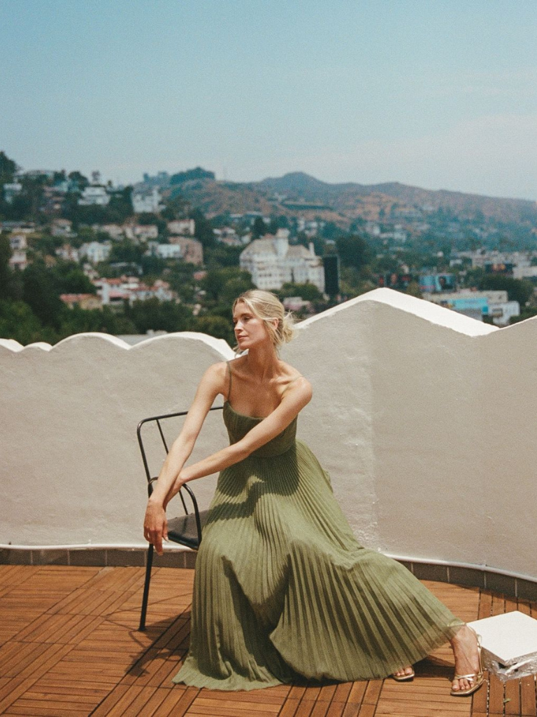 Seraphina – Luxury Olive Formal Gown