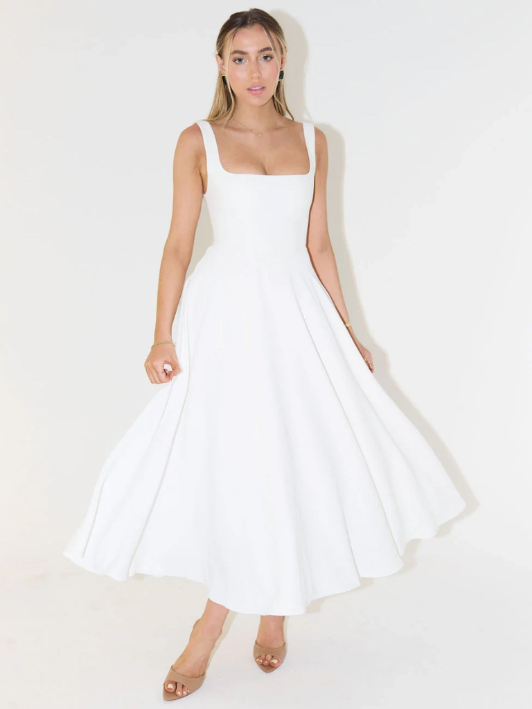 Calantha – Poised Elegance Gown