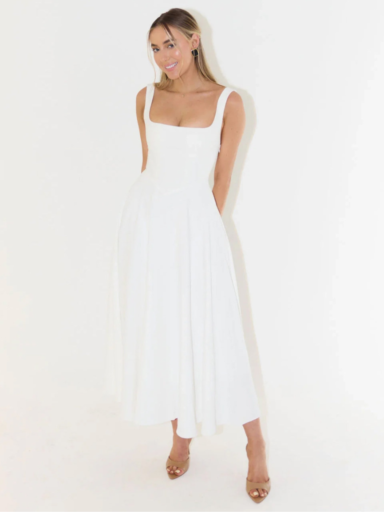 Calantha – Poised Elegance Gown