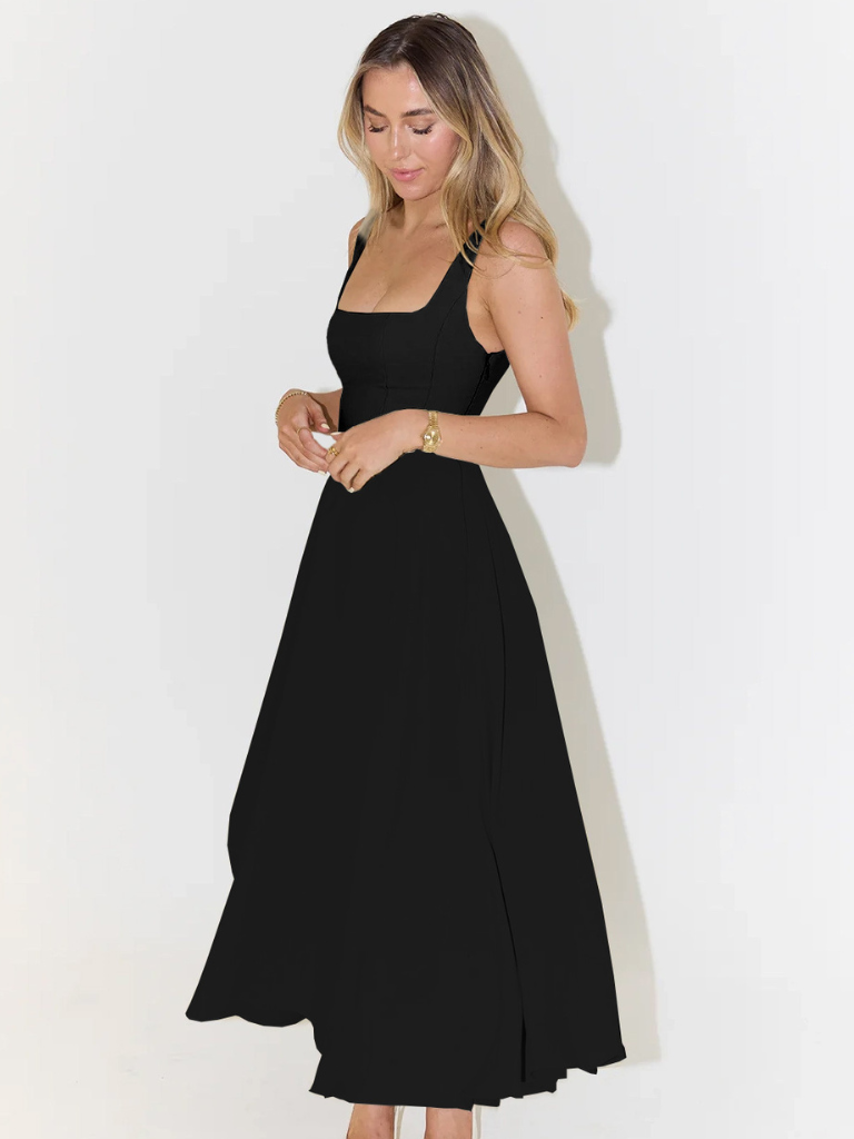 Calantha – Poised Elegance Gown