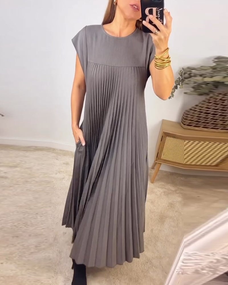 Ella - Classic Pleated Midi Dress